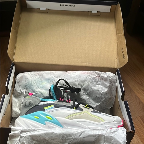 Fila - Picture 5 of 5